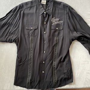 Womens Harley Davidson button down.